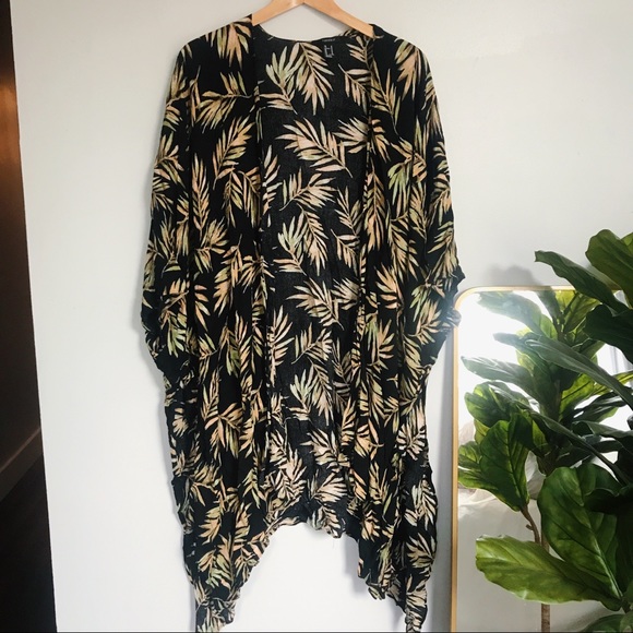 Forever 21 Sweaters - LAST CHANCE Palm Leaf Kimono
